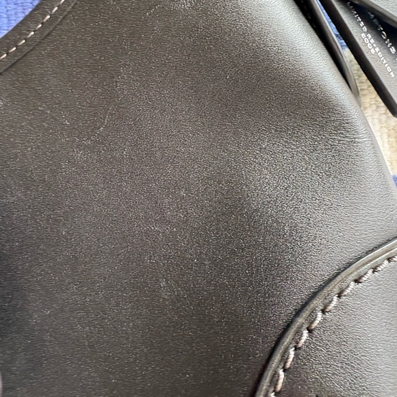 Coach Hamptons Black Leather Shoulder Bag - Picture 3 of 12